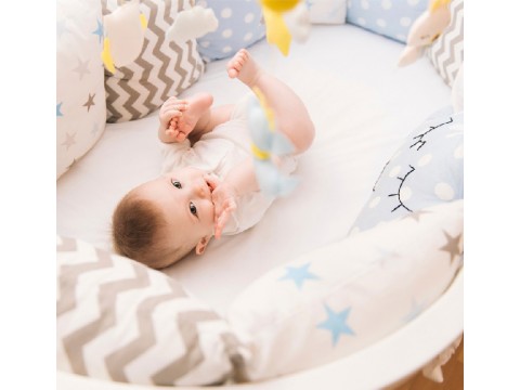 Нужны ли бортики в детскую кроватку?