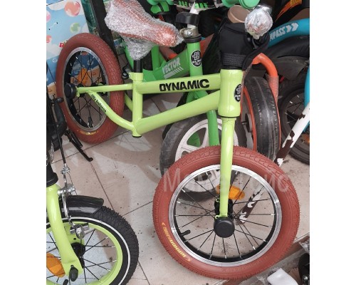 Біговел з надувними колесами 14 дюймів DYNAMIC Салатовий