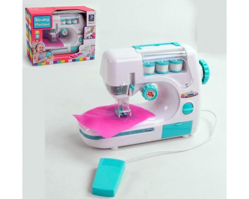 Игрушечная швейная машинка 7922 шьет, педаль, подсветка