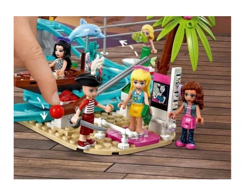 Конструктор для дівчинки "Прибережний парк розваг" Подружки, 1266 деталей (11381)