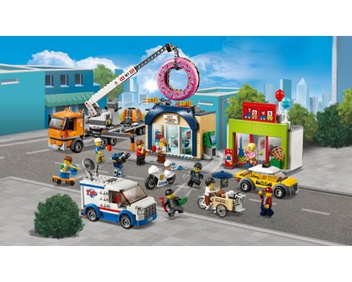 Конструктор магазин пончиков 848 деталей (11392)