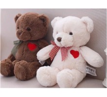 М'яка іграшка Плюшевий ведмедик із серцем 34 см