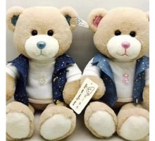 Маленький Плюшевый мишка в кофточке и жилетке 35 см