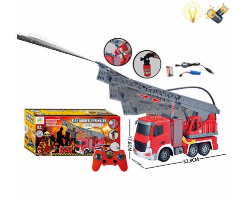 Пожарная машина на радиоуправлении. Брызгает водой (106)